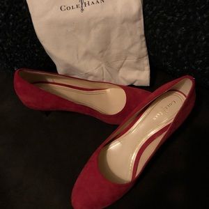 Cole Haan tango red suede Chelsea low pump.
